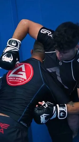 BJJ vs Wrestling: Key Differences